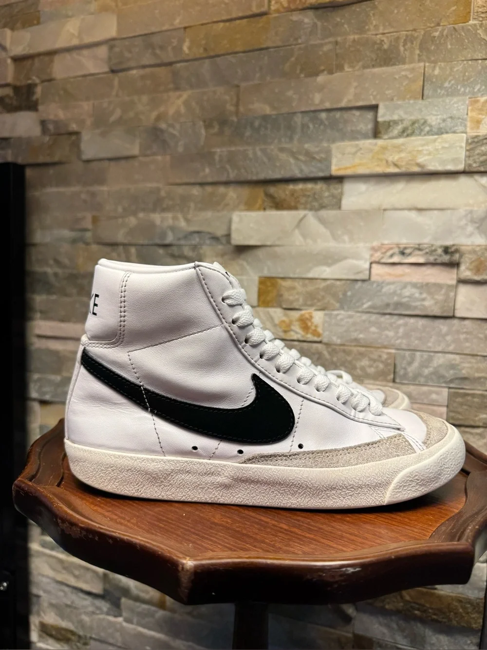 Men’s Sz 6 Nike Blazer Mid '77 Vintage High-tops White Black sneakers shoes